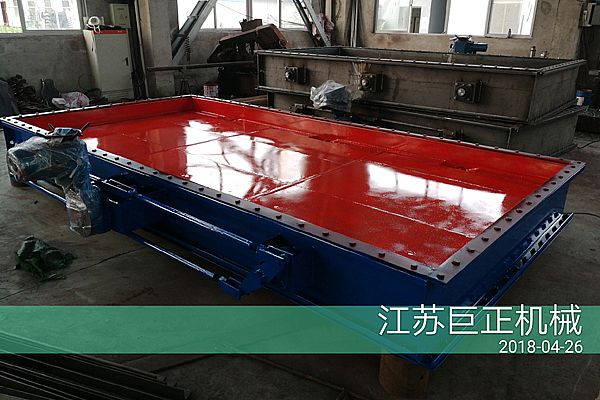 擋板門(mén)出庫(kù)發(fā)貨，打包完工出發(fā)了